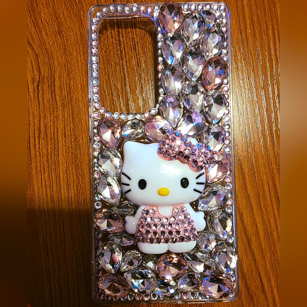 Rhinestone Hello Kitty Phone Case🩷